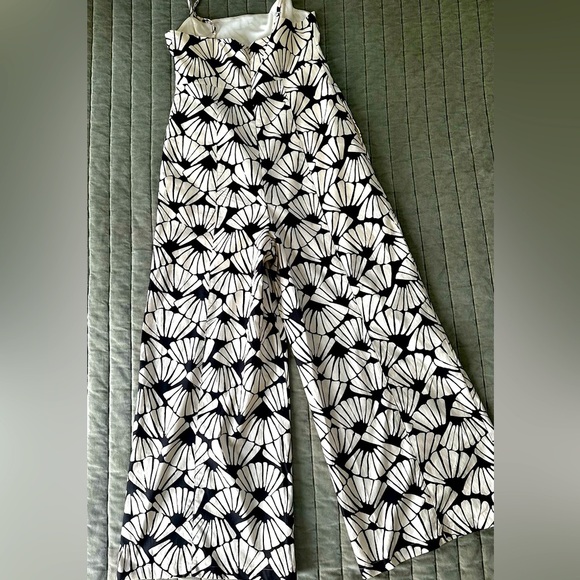 Black & White Floral Wide Leg Jumpsuit | Spaghetti Strap | Medium - Picture 6 of 7